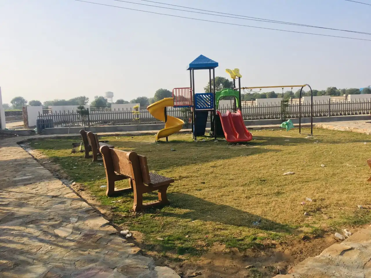 Hero view of the property exterior